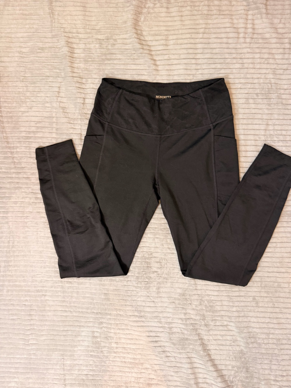 Mondetta Women's Luxury Feel Leggings - Picture 2 of 5